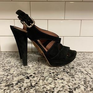 Black Prada faux suede heels sz 7 /37.5